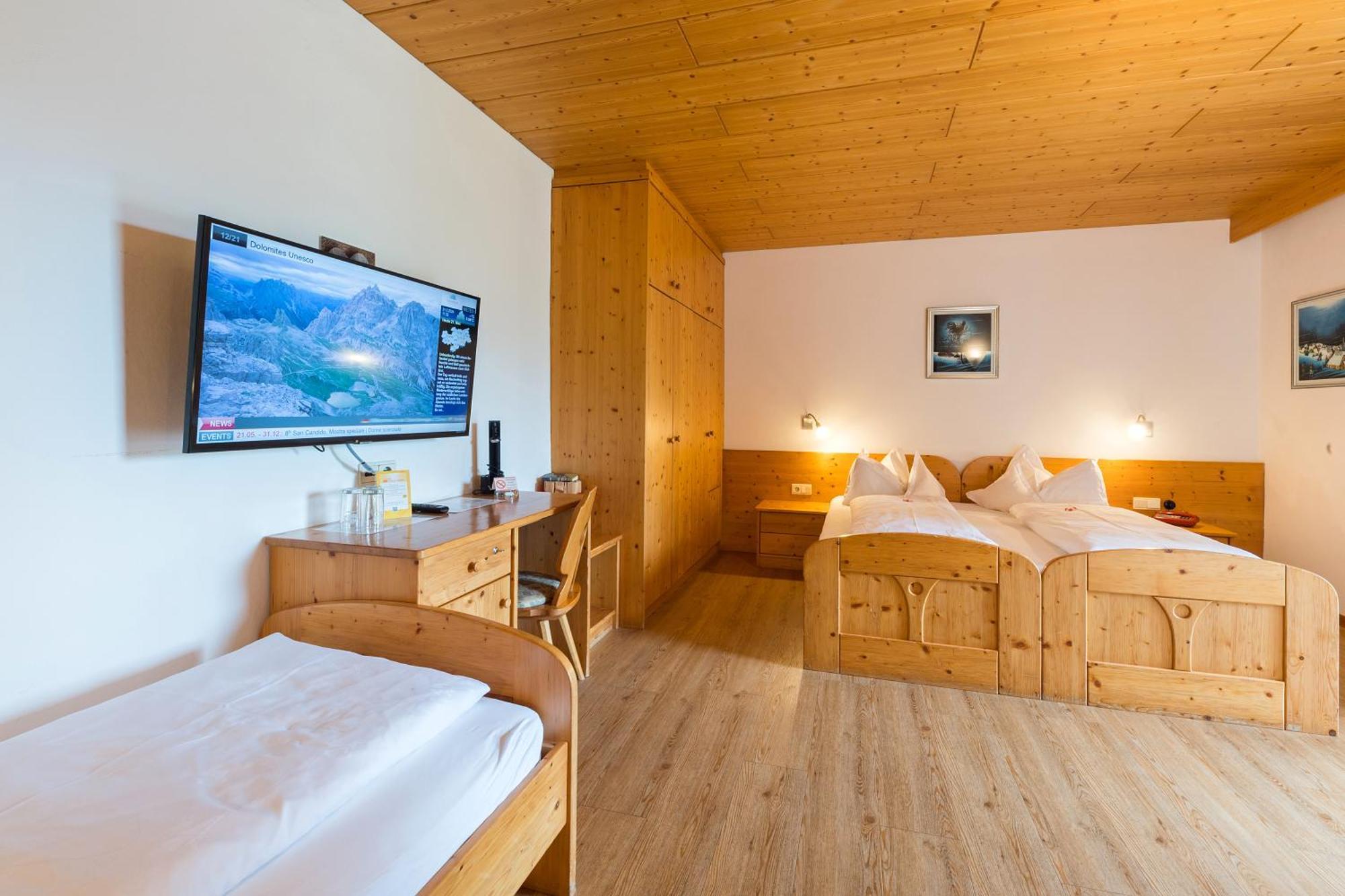 Hotel Dolomiten 多比亚科 外观 照片
