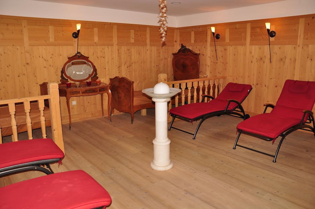Hotel Dolomiten 多比亚科 外观 照片