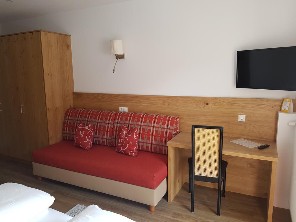Hotel Dolomiten 多比亚科 外观 照片