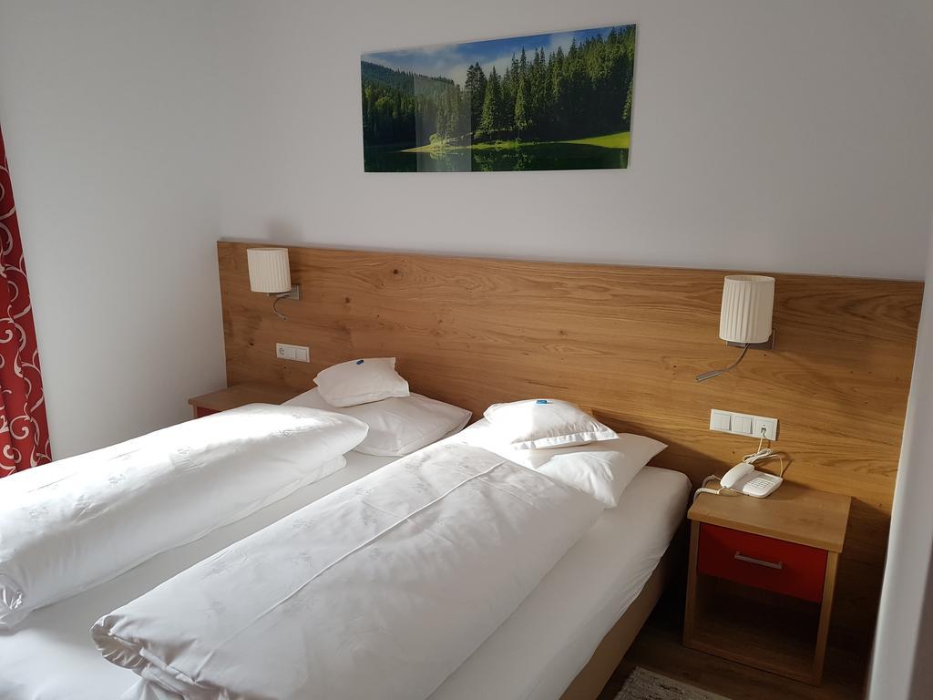 Hotel Dolomiten 多比亚科 外观 照片