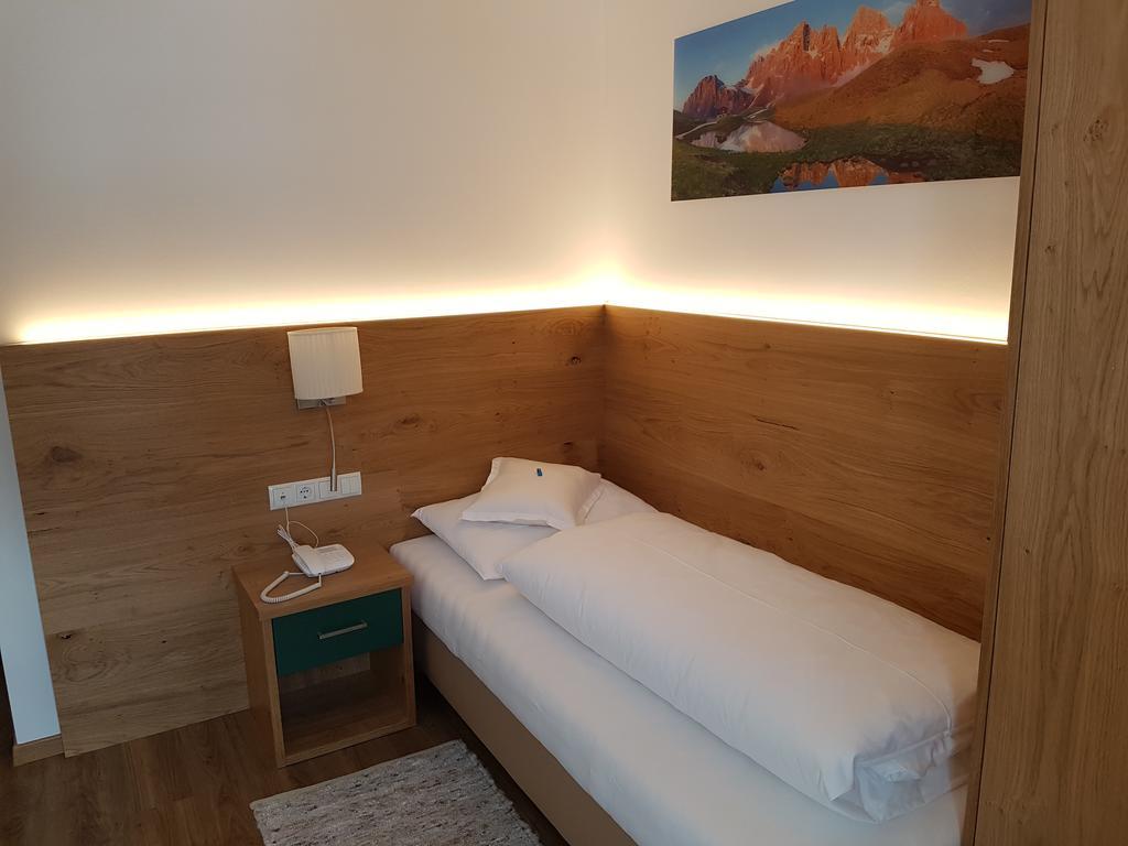 Hotel Dolomiten 多比亚科 外观 照片